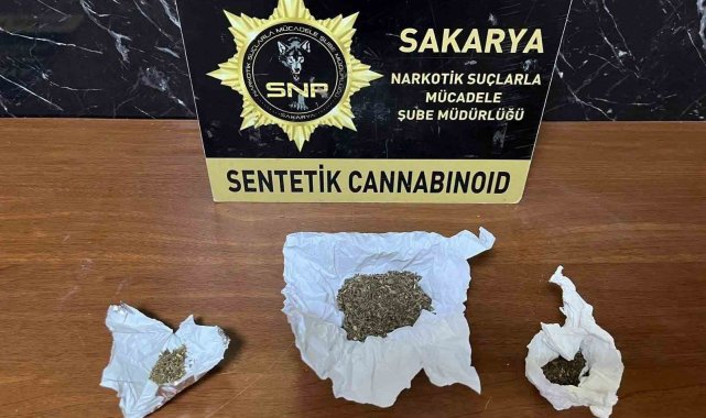 2025/02/polisten-dort-ayri-uyusturucu-operasyonu-16-gozalti_1.jpg