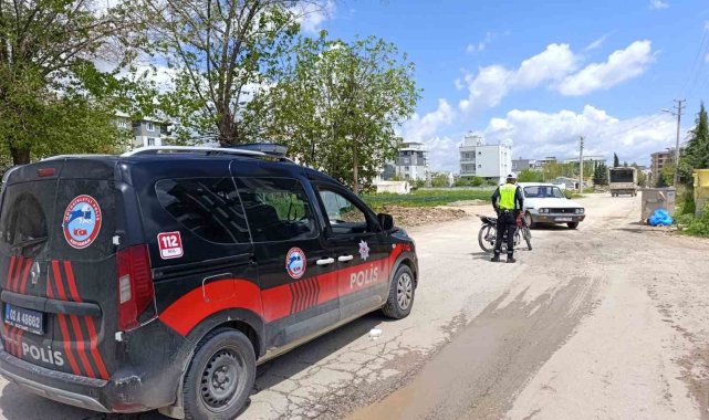 2026/05/polisten-kacan-motosiklet-surucusune-rekor-ceza_1.jpg
