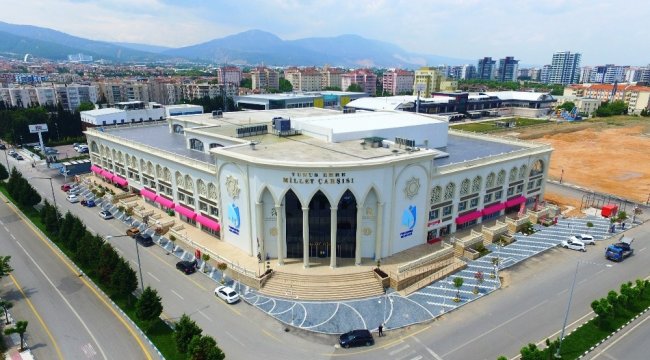 Yunusemre Belediyesi, Yunus Emre Millet Çarşısı'nın içerisinde yer alan...