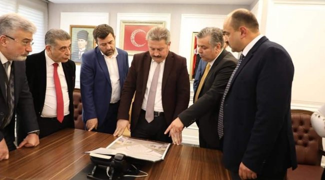 Kayseri Sarraf ve Kuyumcular Derneği Başkanı Adnan İncetoprak ve yönetim ku...