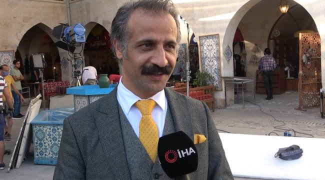 Son dönemlerde yıldızı parlayan oyuncu Kadim Yaşar, ten rengi nedeniyle Tür...