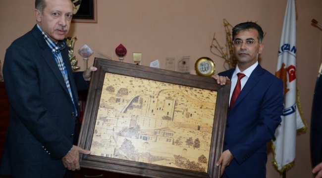 AK Parti Kozan İlçe Başkanı Avukat Yusuf Bilgili, AK Parti'nin ilk seçi...