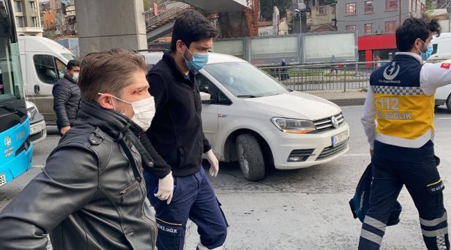 Beyoğlu Piyalepaşa Bulvarı üzerinde duraktan çıkan halk otobüsü, sokağa dön...