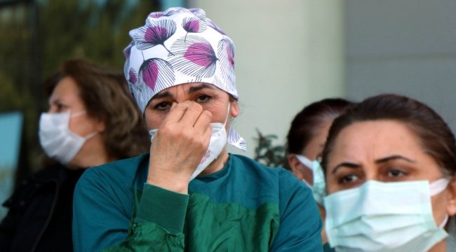 Samsun'da sağlık çalışanları, korona virüsten (Kovid-19) hayatını kaybe...