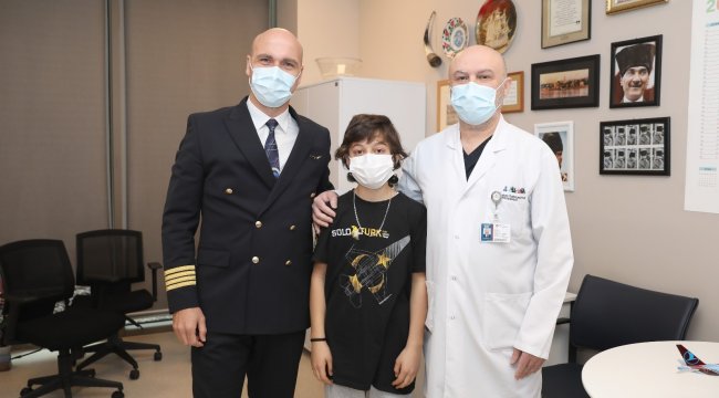 Kaptan pilotu Sedat Yalın Ahbab, daha önce beyin kanaması geçiren ve beynin...