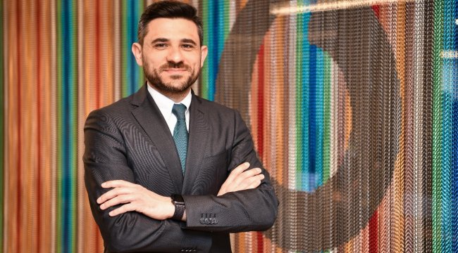 Pandemi tedbirleri kapsamında Riot Games Espor Sahnesi'nde seyircisiz o...