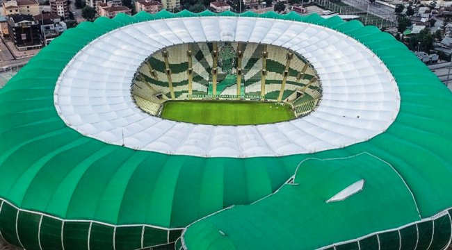 Bursaspor'un Timsah Arena olarak ün salan Bursa Büyükşehir Belediye Sta...
