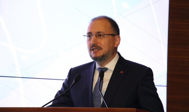 Bilgi Teknolojileri ve İletişim Kurumu (BTK) Başkanı Ömer Abdullah Karagözo...