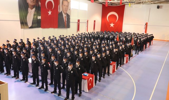 Bitlis Polis Meslek Eğitim Merkezi'nden (POMEM) mezun olan 26. dönem po...