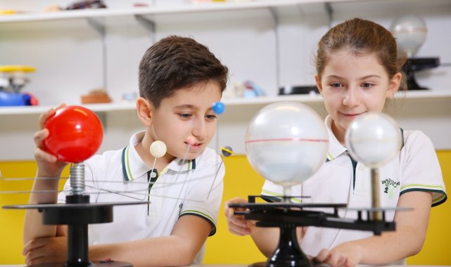 TÜBİTAK 2204-B Ortaokul Öğrencileri Araştırma Projeleri Yarışması Bölge Ser...