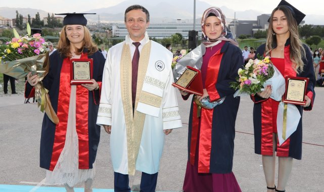 Erciyes Üniversitesi (ERÜ) Spor Bilimleri Fakültesi, 2020-2021 Eğitim-Öğret...