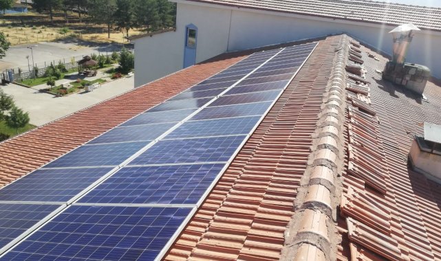 Eski adıyla Ziraat Okulu olarak bilinen Malatya Fırat Mesleki ve Teknik Ana...