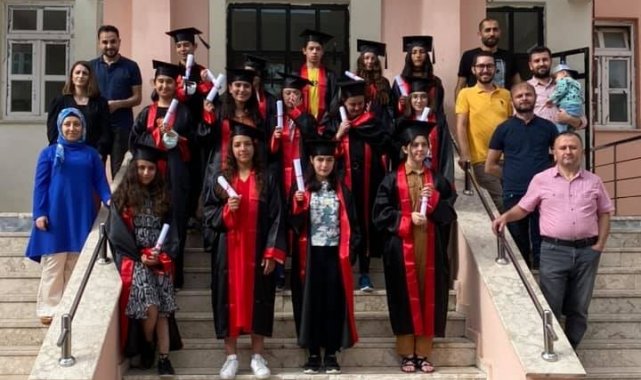 Kütahya'nın Çavdarhisar ilçesi Ortaokulu, 2021 yılı LGS sınav sonuçları...