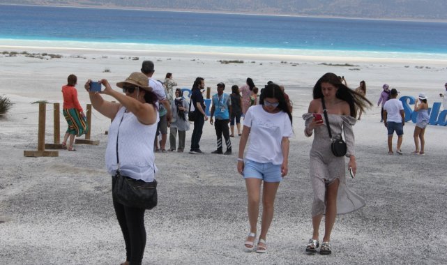 Türkiye'nin Maldivleri olarak bilinen Burdur'un Yeşilova ilçesindek...