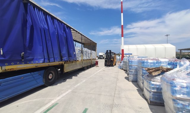 Bafra Belediyesi aşırı yağış sonucu yaşanan sel sonucu mağdur olan Ayancıkl...