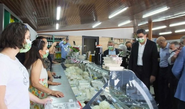 Burhaniye ilçesinde, Bigadiç İlçesi Süt Üreticileri Birliği Burhaniye Şubes...