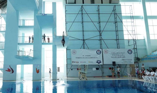 Keçiören Belediyesi Etlik Olimpik Yüzme Havuzu ve Spor Merkezi Türkiye Yüzm...