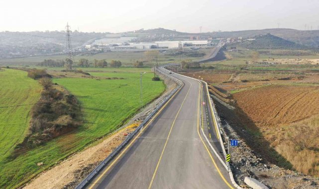 Başakşehir Belediyesi, Şahintepe Mahallesi'ndeki Hal Yolu'nun yapım...