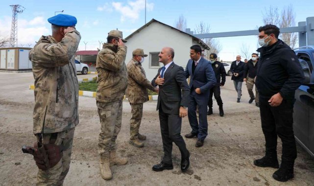 Ağrı Valisi Dr. Osman Varol, Doğubayazıt ilçesinde Eren Kış-9 Şehit Jandarm...