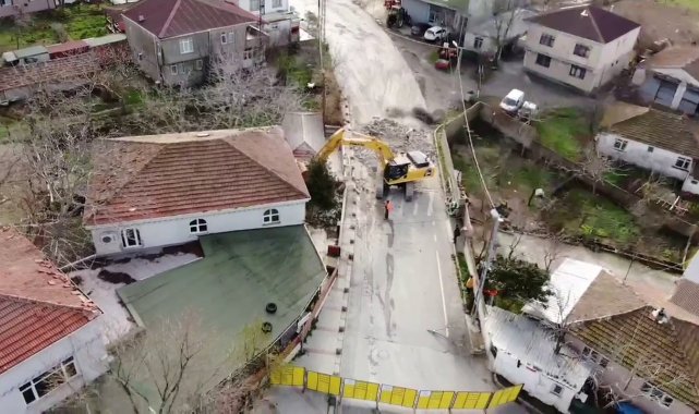 Arnavutköy'de bulunan Hacımaşlı Camii minaresi lodostan etkilenmiş dün ...