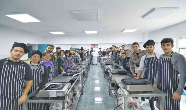 Aydın Adnan Menderes Üniversitesi (ADÜ) Didim Meslek Yüksekokulu (MYO) Aşçı...