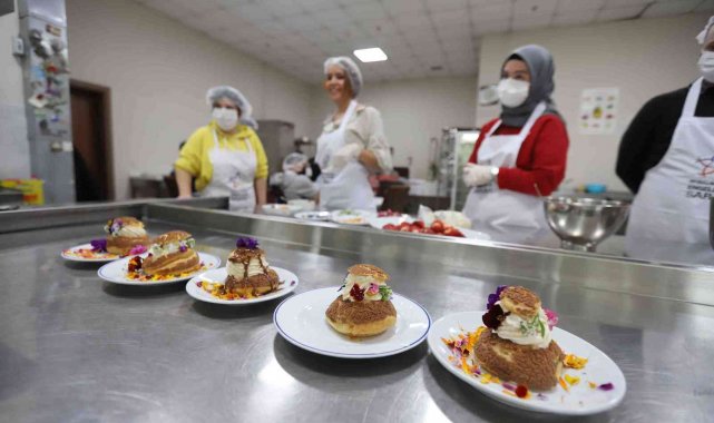 Bağcılar Belediyesi Feyzullah Kıyıklık Engelliler Sarayı kursiyerleri, ünlü...