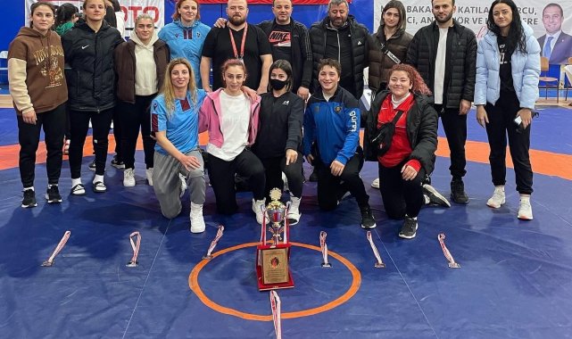 Tekirdağlı Hüseyin Pehlivan Türkiye Büyük Kadınlar Güreş Şampiyonası'na...