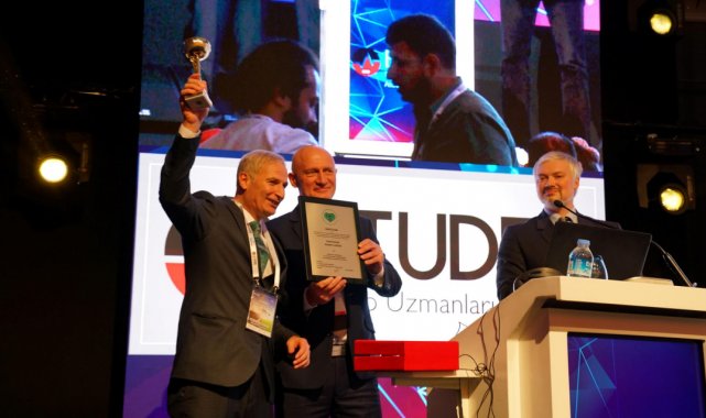 Uluslararası Acil Tıp Kongresi'nde Türkiye'ye acil tıp ödülü verild...