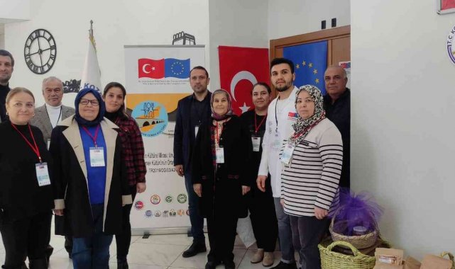 Adana'nın iki asırlık geçmişi olduğu tahmin edilen unutulmaya yüz tutmu...