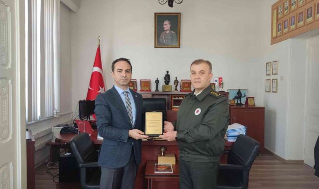 Aydın İl Sağlık Müdürü Dr. Osman Açıkgöz, Garnizon Komutanı Asal Bölge Başk...