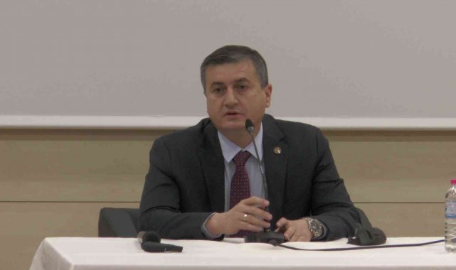 İç Anadolu Kariyer Fuarı (İKAF) kapsamında 'Hukukta Kariyer İmkanları