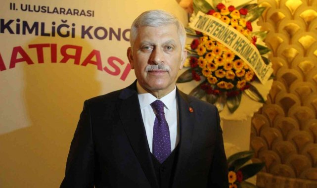 Türk Veteriner Hekimleri Birliği Merkez Konseyi (TVHB) Başkanı Ali Eroğlu, ...