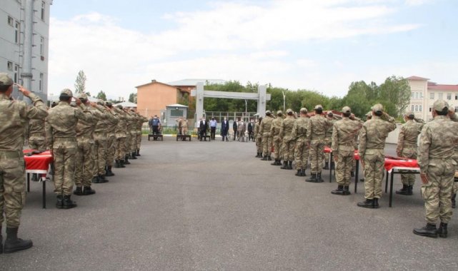 İçişleri Bakanı Süleyman Soylu, katıldığı bir iftar programında güvenlik ko...