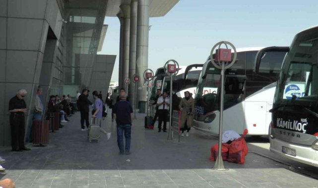 Kayseri Otobüs İşletmecileri ve Terminal Yardımlaşma Derneği Başkanı Sedat ...
