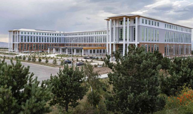 Atatürk Üniversitesi Edebiyat Fakültesi Tarih Lisans Programı 2 yıl süreyle...