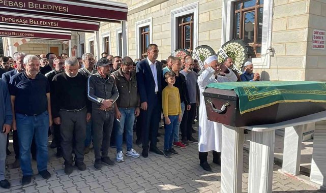 Bilecik'in Bozüyük ilçesinde bulunan bir demir çelik fabrikasında dün g...