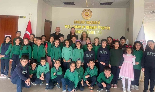 Van'ın Edremit ilçesindeki Şehit Jandarma Yarbay Yusuf Turgut İlkokulu ...