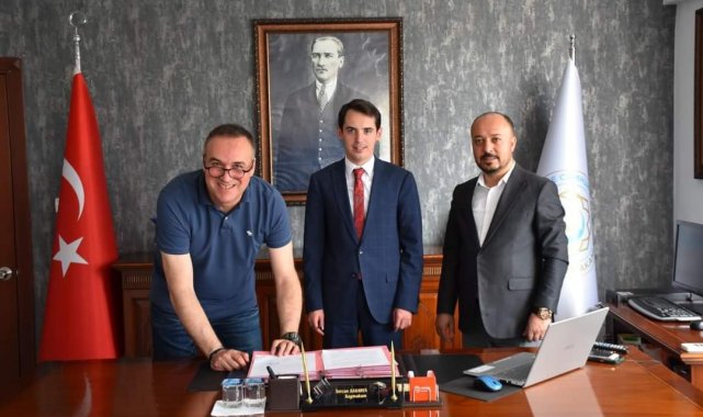 Afyonkarahisar'ın Dazkırı ilçesine kurulan Dokuma ve Konfeksiyon Organi...