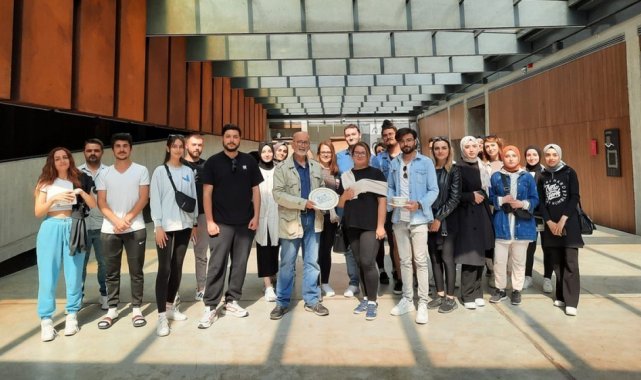 Kütahya Dumlupınar Üniversitesi (DPÜ) Mimarlık Fakültesi İç Mimarlık Bölümü...