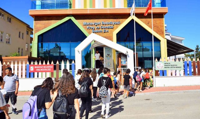 Manavgat Belediyesi'ne bağlı Side Çocuk Kültür Merkezi, Side Gençlik Me...