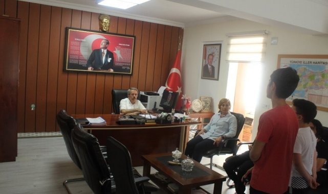 Muğla'nın Köyceğiz ilçesi Atatürk Ortaokulu öğrencileri "Yapay zek...