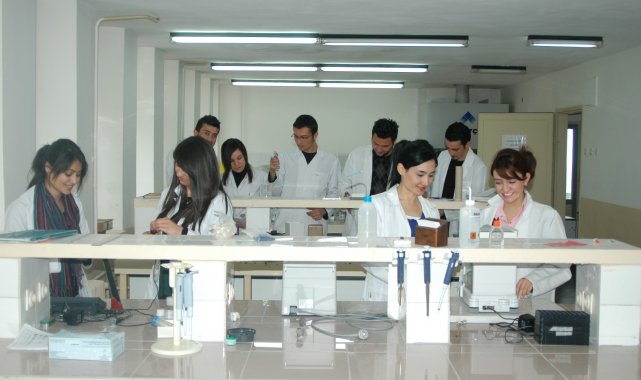 Ondokuz Mayıs Üniversitesi (OMÜ) Fen-Edebiyat Fakültesi Akademik Kurulu'...