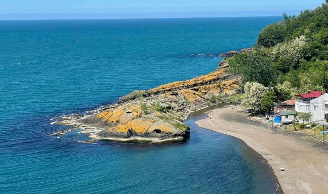 Ordu'nun Fatsa ve Perşembe ilçeleri sınırında bulunan ve adını şeklinde...