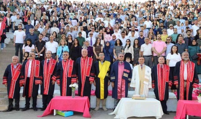 Erciyes Üniversitesi (ERÜ) Edebiyat Fakültesi'nden 2021-2022 Eğitim-Öğr...