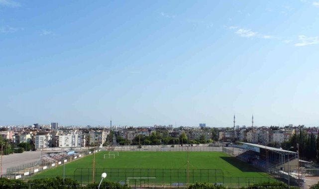 Bu sezon 3. Ligde mücadele edecek olan Kepez Belediyespor'un maçlarını ...