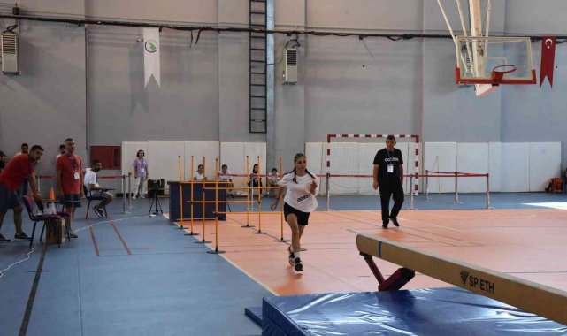 Düzce Üniversitesi Spor Bilimleri Fakültesi, 2022-2023 akademik yılı beden ...