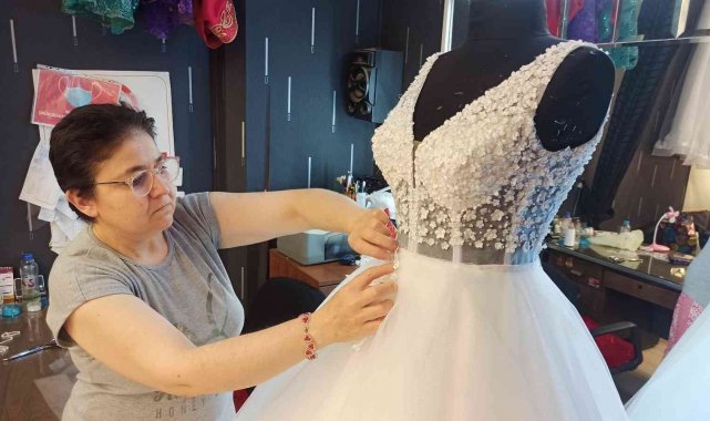 Eskişehir'de bu yılın yeni gelinlik modelleri 'Prenses', 'A...