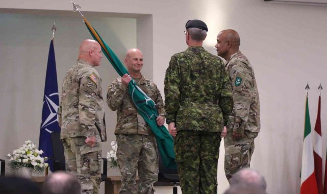 İzmir Buca'da bulunan NATO Müttefik Kara Komutanlığında düzenlenen devi...