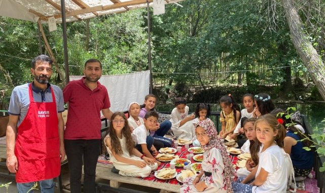 Mardin'in Savur ilçesinde bulunan Yeşilsu piknik alanları hafta sonları...