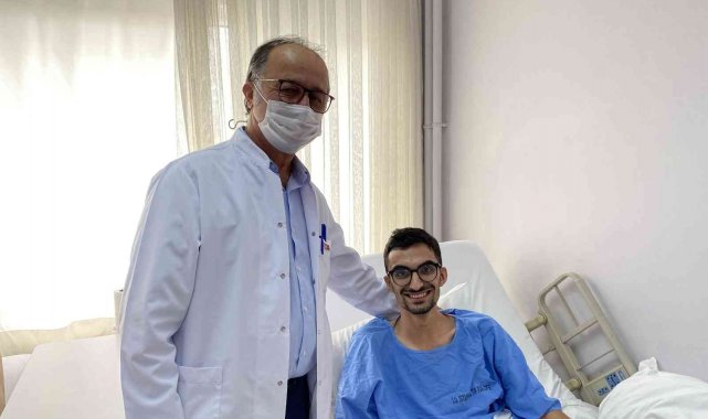 22 yaşındaki bilgisayar mühendisliği öğrencisi Mehmet Akbulut'a dil eği...